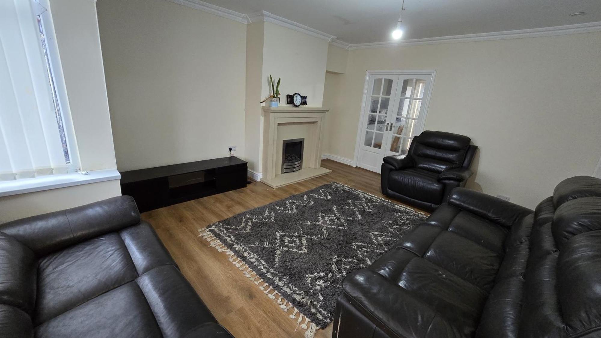 Entire Three Bedroom House In Birmingham Dış mekan fotoğraf