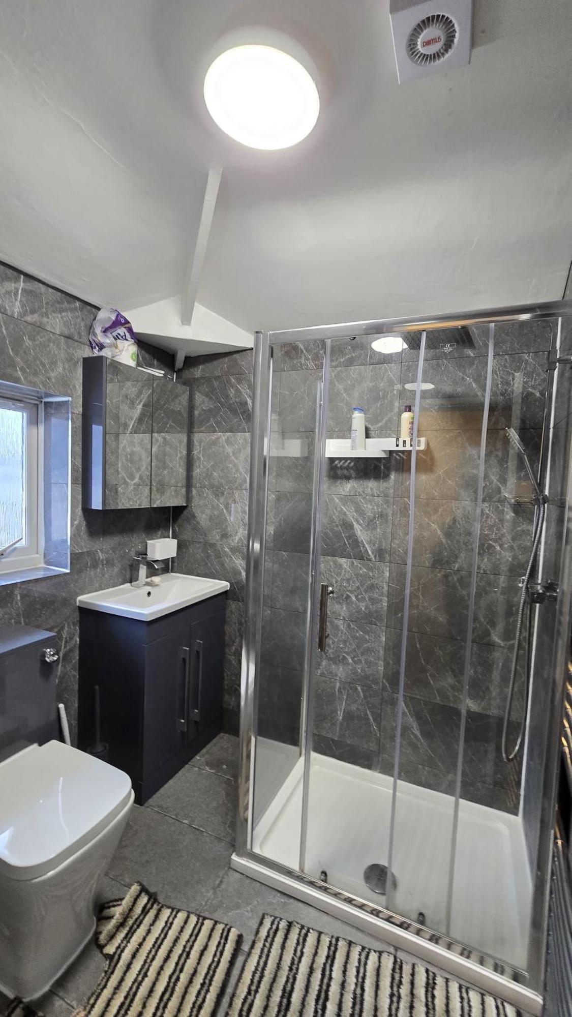 Entire Three Bedroom House In Birmingham Dış mekan fotoğraf